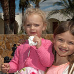 Billedtekst-4.-To-jenter-1