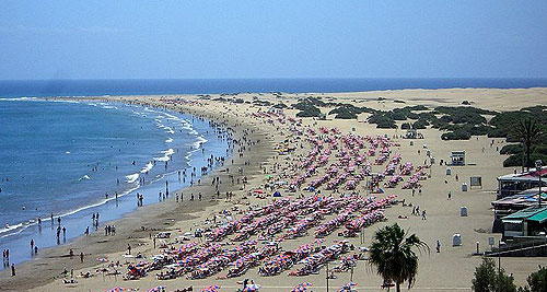 800px-playa_del_ingles_gran_canaria.jpg