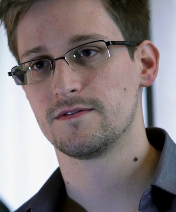 edward_snowden_28.10.13.jpg