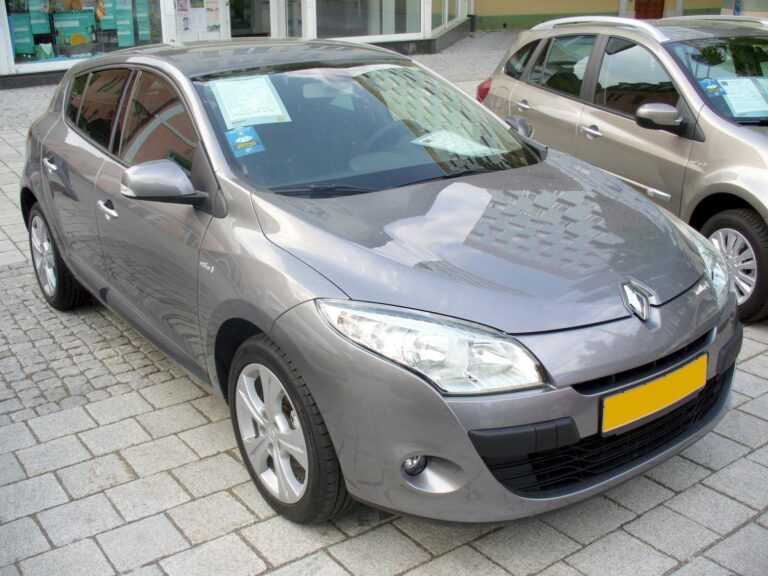 renault_megane_iii_funfturer_phase_i_5.11.13.jpg