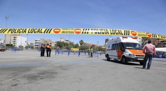 1398599346_777775_1398607880_noticia_normal.jpg Politiet får kritikk for manglende bistand etter hoppeslottulykke (Foto: Pepe Olivares)