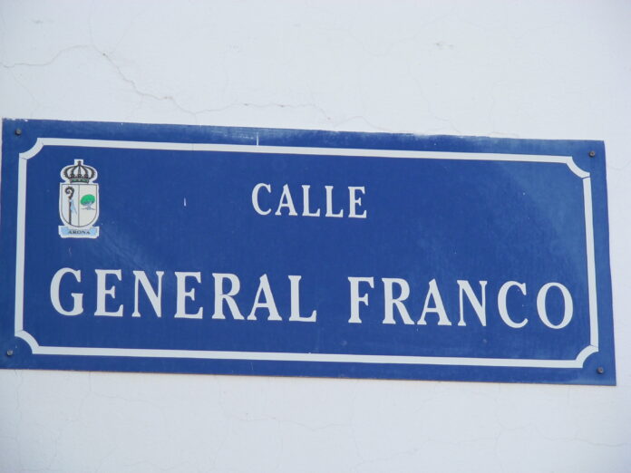 general_franco_calle.jpg