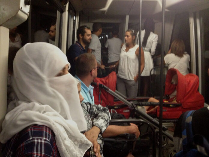 burka_foto_o.c.glad_.jpg burka_foto_o.c.glad_.jpg