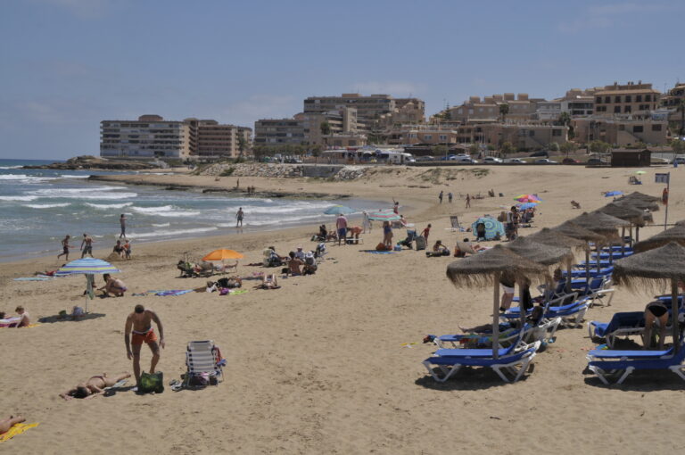 4.990 færre innbyggere i Torrevieja