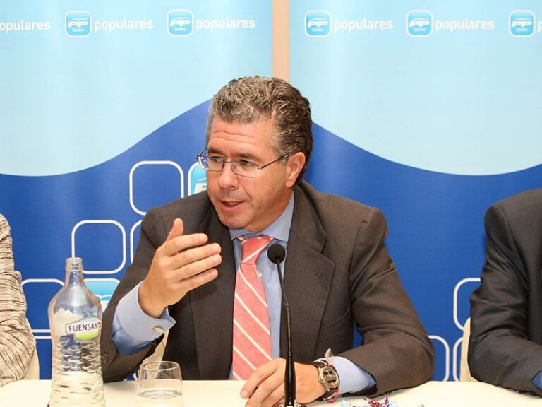 51 arrestert i ny korrupsjonssak