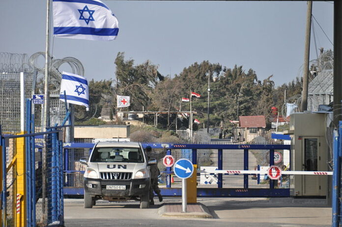 800px-border_crossingpoint_golan_highs.jpg 800px-border_crossingpoint_golan_highs.jpg