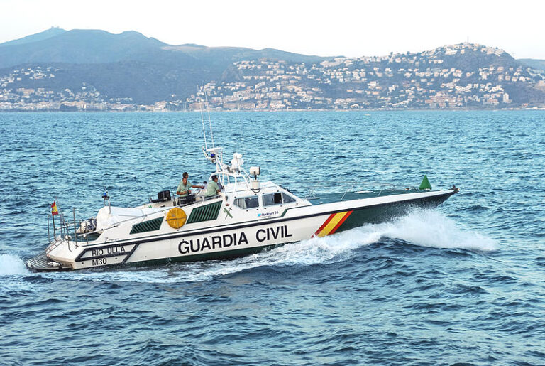 Vil senke tomme immigrantbåter