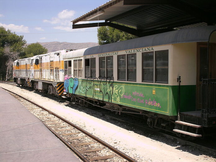 800px-limon-expres_alicante.jpg