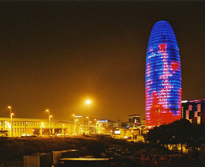 1024px-torre-agbar-nitcrop.jpg