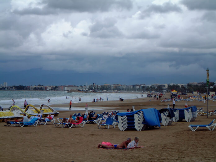 salou_beach_spain.jpg