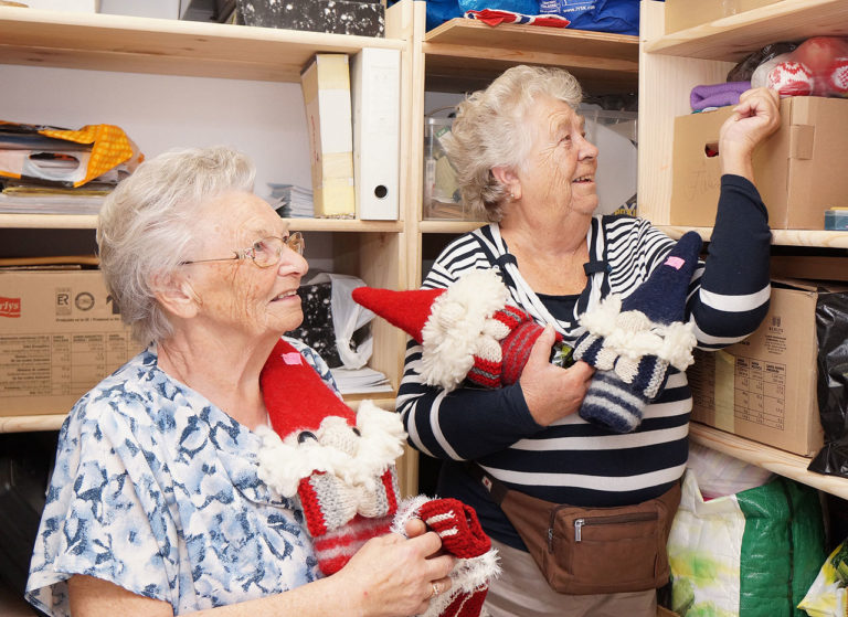 Mally og Berit er ildsjeler  i Den Norske Klubben Torrevieja