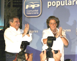 cena_inicio_curso_politico_crop_ii.jpg cena_inicio_curso_politico_crop_ii.jpg