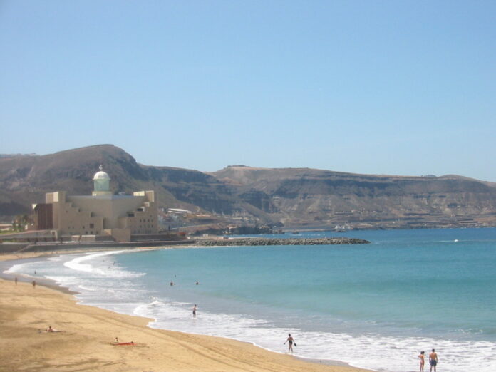 las_canteras_las_palmas_de_gran_canaria.jpg Playa de Las Canteras ved Las Palmas, Gran Canaria.