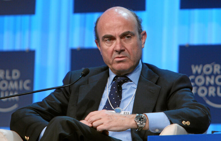 EU gir Spania mer tid