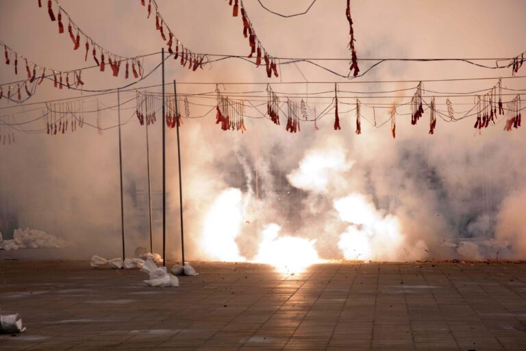 Varmer opp til Fallas 2023 i Valencia