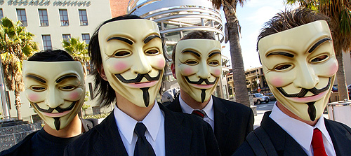 Anonymous og Hogueras