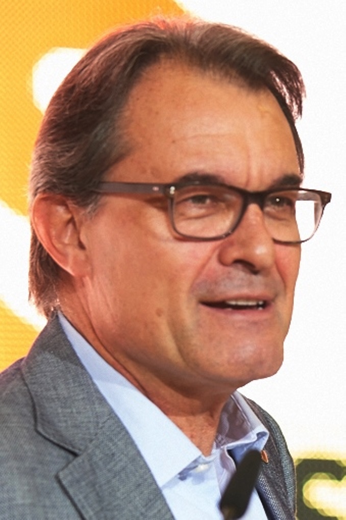  Foto: Tidligere president i Catalonia, Artur Mas fra partiet Convergencia Democrática de Cataluña, CDC (Convergència i Unió, Wikimedia Commons 2014).