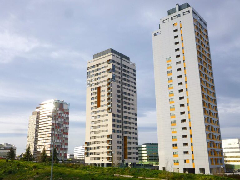 Bolig: Dyrere å kjøpe nytt i Spania