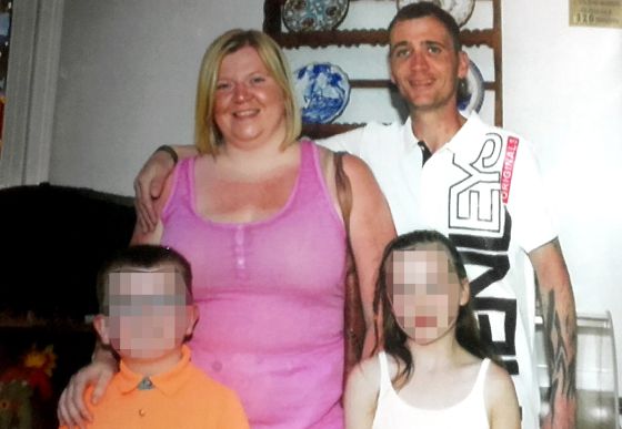 Foto: Britiske Antony Abbott var på ferie med familien i Benidorm da han ble arrestert av politiet og senere tok livet sitt på cellen. I en rettsmedisinsk rapport fra Storbritannia får Benidorm-politiet kritikk for ikke å ha forhindret dødsfallet. 