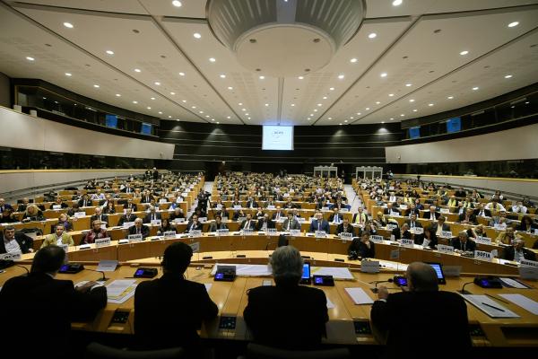 Foto: Bilde fra salen i Europa-parlamentet i Brussel der ACES-prisene deles ut. Det er andre gang La Nucía vinner prisen for beste europeiske sports-småby. Forrige gang var i 2012. Prisen gjelder klassen for byer under 25.000 innbyggere. 