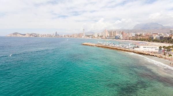 playa_de_poniente_benidorm_espana_2014-07-02_dd_08.jpg Foto: Benidorm, Costa Blanca (Alicante).
