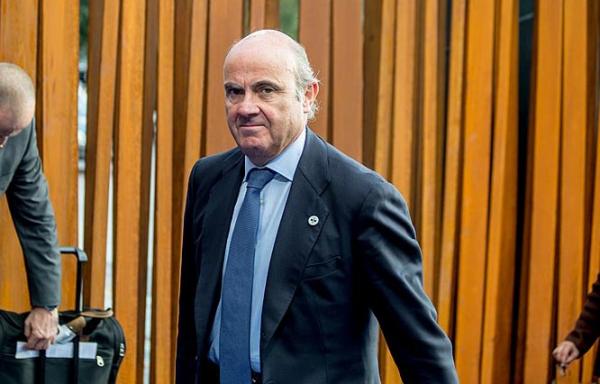 Foto: Luis de Guindos (bildet) har vært Partido Populars finansminister siden parlamentsvalget i desember 2011. Román Escolano overtar jobben.