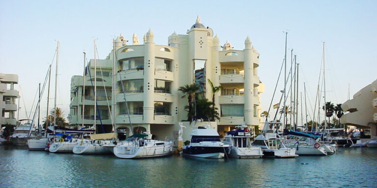 Benalmadena: Holdt kjæresten innesperret i åtte dager