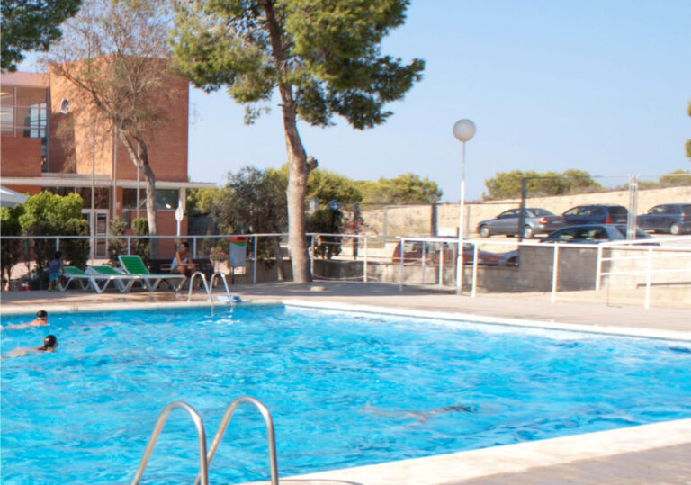 Felles basseng, en kime til nabokonflikter og bråk