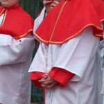 800px-Ministranci_z_Oltarzewa