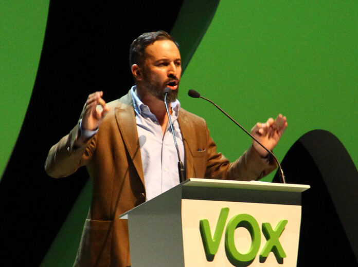Acto_de_Vox_en_Vistalegre_(44248342555)