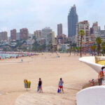 800px-Benidorm_-_Playa_de_Poniente_08