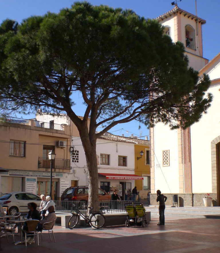 Oppruster gamlebyen i Alfaz del Pi