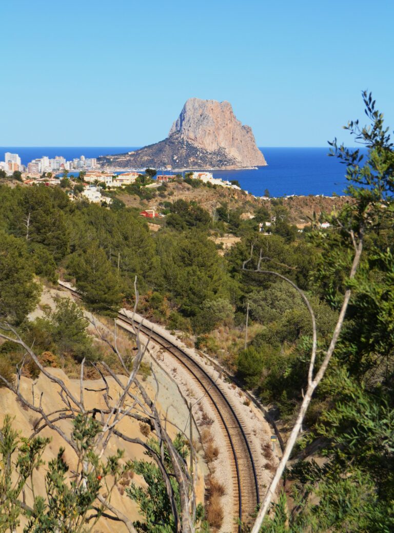 Åpner endelig lokaltoget helt til Denia