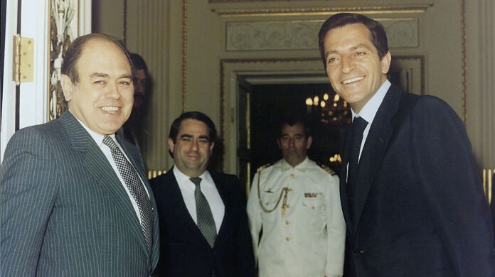 Pujol er her avbildet i 1978 sammen med Adolfo Suarez. Pujol er her avbildet i 1978 sammen med Adolfo Suarez.
