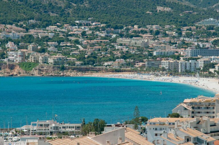 Strandpromenaden i Albir skal &laquo;bli ny&raquo;