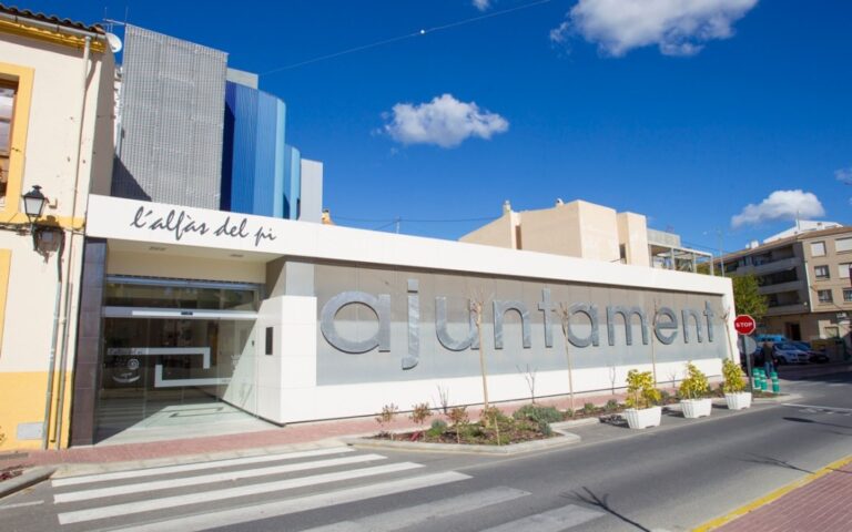 Alfaz-studenter må i Covid-karantene