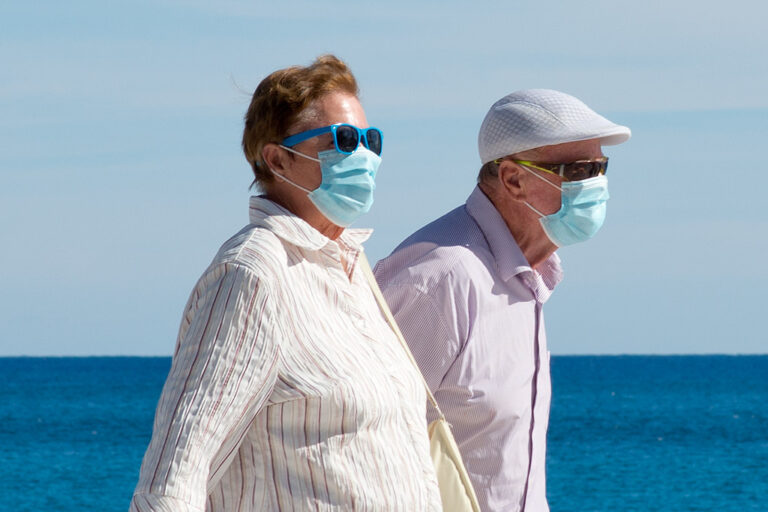 EU gransker maske-korrupsjon i Spania