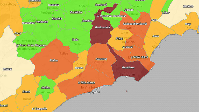 Ikke-vaksinerte lager ny smitte-bølge i Benidorm-området