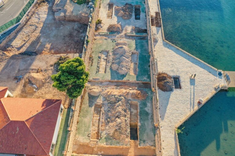 Torreviejas lokal-historie graves ut