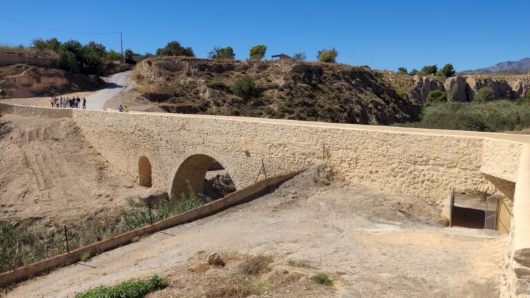 Broen fra 1400-tallet er igjen åpen