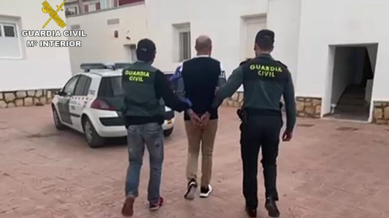 Falsk fysioterapeut voldtok kvinner