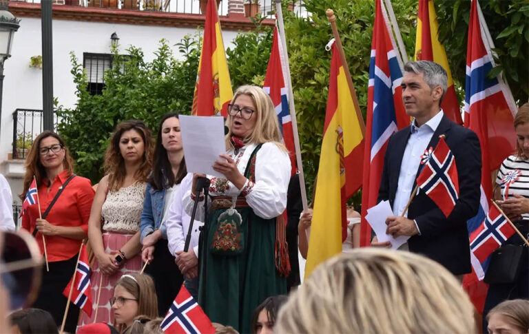 Feiret nasjonaldagen i Benalmádena