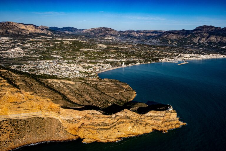 80 flyktninger fra Senegal får opphold i Alfaz del Pi