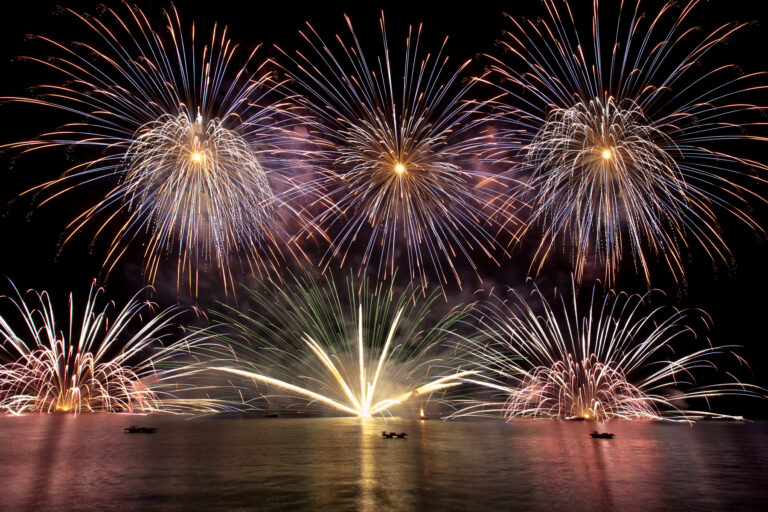 Kjempe-fyrverkeri i Altea imorgen lørdag