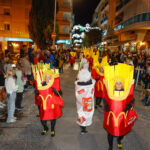 Fiestas_desfile-humor-10
