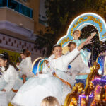 Fiestas_desfile-humor-5