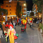 Fiestas_desfile-humor-9