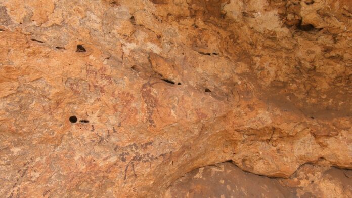 hule-grotte-alicante