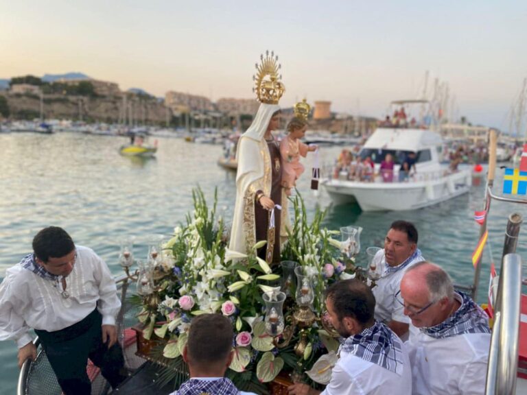Klar for å oppleve en av kystens eldste tradisjoner: La Virgen del Carmen
