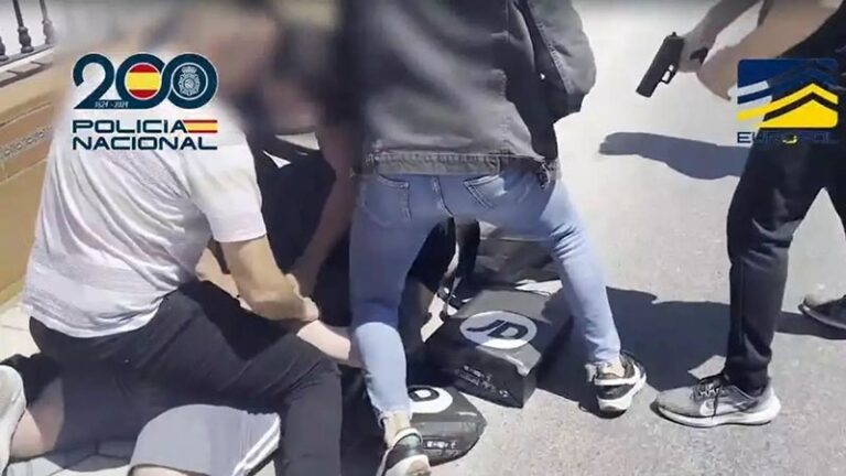 14-åring fra Sverige ledet gjeng med leiemordere